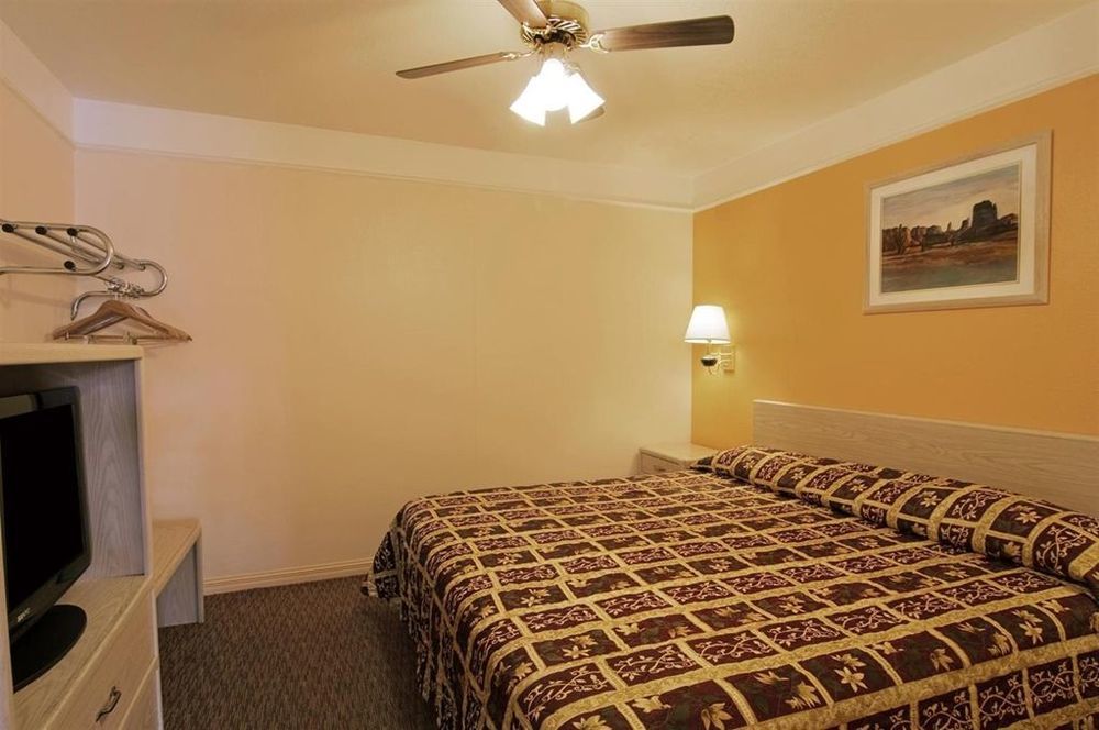 Texas Inn & Suites Pharr/San Juan Quarto foto